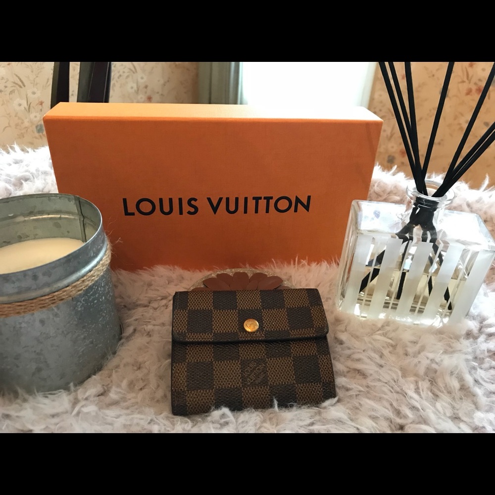 Louis Vuitton card Holder